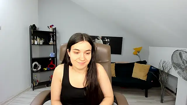 Snapshot of MelissaWiliam chatting on February 7, 2025, 12:06 pm MelissaWiliam online show from February 7, 2025, 12:06 pm