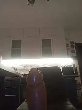 Snapshot of HMILF69 chatting on October 29, 2025, 8:32 pm HMILF69 online show from October 29, 2025, 8:32 pm