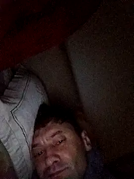 Snapshot of HMILF69 chatting on November 4, 2025, 9:25 pm HMILF69 online show from November 4, 2025, 9:25 pm