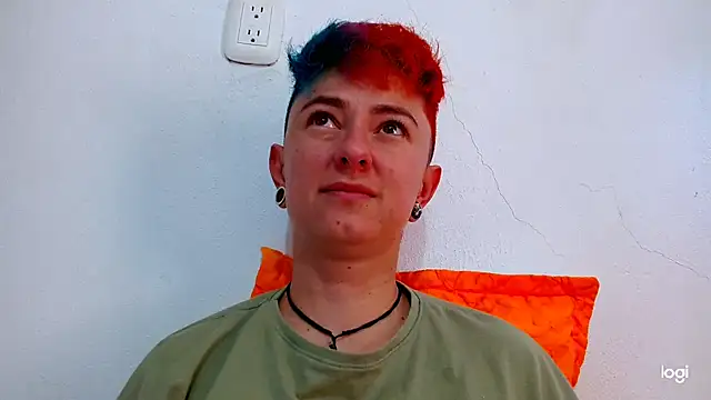 tomboyblue online show from January 30, 2025, 3:29 pm