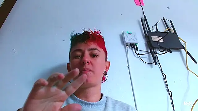 tomboyblue online show from February 21, 2025, 4:37 pm