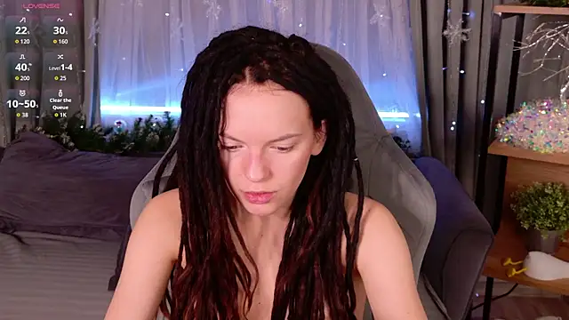 CoreyJane online show from December 22, 2025, 6:10 am