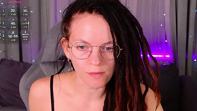 CoreyJane online show from June 17, 2026, 4:48 am