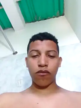 Fuenmayor40 online show from February 9, 2026, 4:33 pm