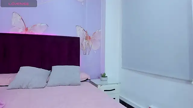 DahianaLincoln online show from March 15, 2025, 7:48 pm