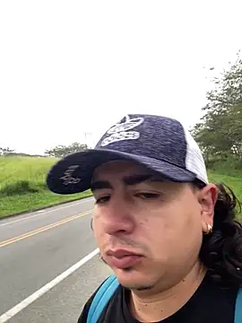 DanielGomez9 online show from March 5, 2026, 11:28 am