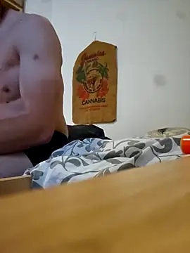 v4Tomasgrau9 online show from April 25, 2026, 7:00 am