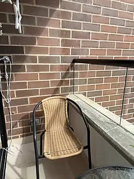 Eva Gonzalez online show from December 21, 2025, 2:13 pm