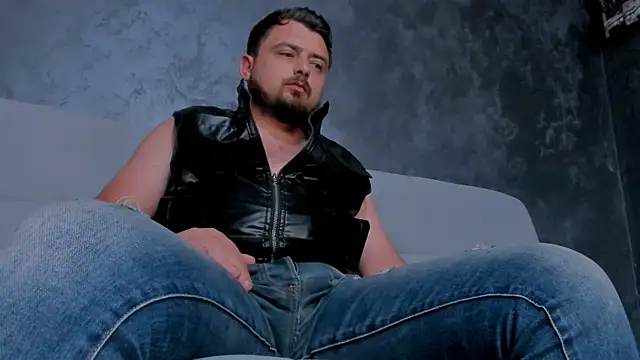 Snapshot of Master_Mark_Wayne chatting on June 19, 2026, 6:51 am Master Mark Wayne online show from June 19, 2026, 6:51 am