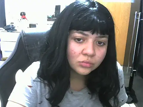 Snapshot of RuthBunny chatting on June 15, 2026, 7:16 pm RuthBunny online show from June 15, 2026, 7:16 pm