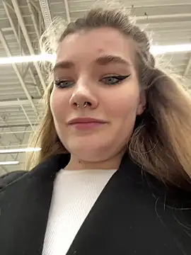 Snapshot of Holy_Tereza chatting on January 12, 2025, 3:25 pm Holy Tereza online show from January 12, 2025, 3:25 pm