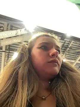 Snapshot of Holy_Tereza chatting on December 19, 2025, 3:08 pm Holy Tereza online show from December 19, 2025, 3:08 pm