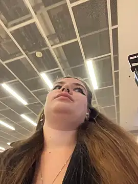 Snapshot of Holy_Tereza chatting on January 16, 2026, 3:49 pm Holy Tereza online show from January 16, 2026, 3:49 pm