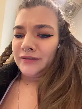 Snapshot of Holy_Tereza chatting on February 14, 2026, 3:42 pm Holy Tereza online show from February 14, 2026, 3:42 pm