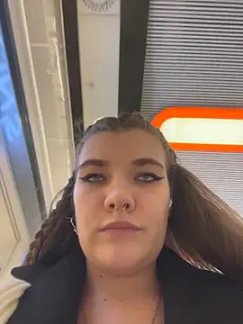 Snapshot of Holy_Tereza chatting on March 3, 2026, 3:07 pm Holy Tereza online show from March 3, 2026, 3:07 pm