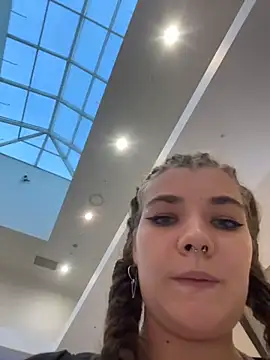 Snapshot of Holy_Tereza chatting on July 28, 2026, 4:27 pm Holy Tereza online show from July 28, 2026, 4:27 pm