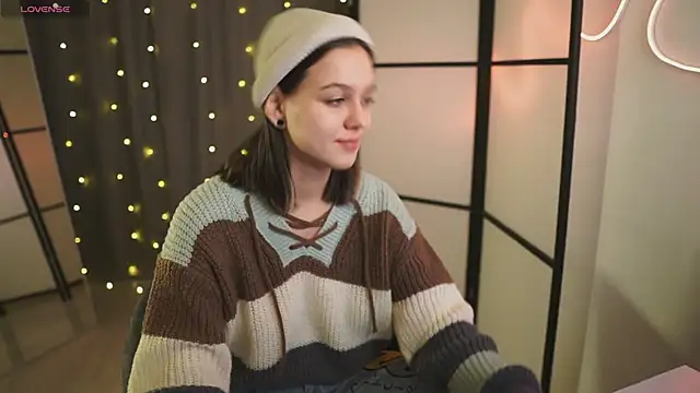 Snapshot of Addelin_Moon chatting on January 29, 2025, 3:58 pm Addelin Moon online show from January 29, 2025, 3:58 pm