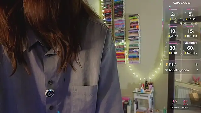 Snapshot of Addelin_Moon chatting on March 19, 2026, 7:40 pm Addelin Moon online show from March 19, 2026, 7:40 pm