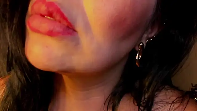 Snapshot of charlottemeyerr chatting on February 21, 2025, 4:59 pm charlottemeyerr online show from February 21, 2025, 4:59 pm