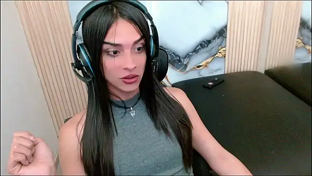 Dollbehavior  online show from September 14, 2025, 3:16 am