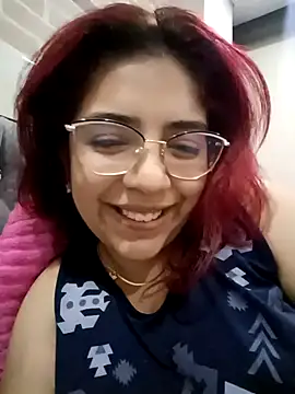 Rousse Collinss online show from December 31, 2024, 5:44 am