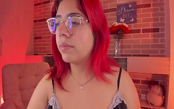 Rousse Collinss online show from March 19, 2025, 12:34 pm