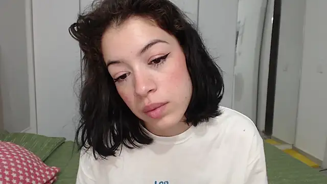 Caribbean beauty  online show from March 24, 2026, 4:12 pm