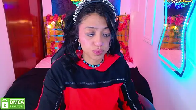 REDHOTTER  online show from July 23, 2026, 7:56 pm