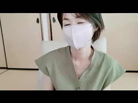 xxArisaxx online show from September 28, 2025, 6:19 am