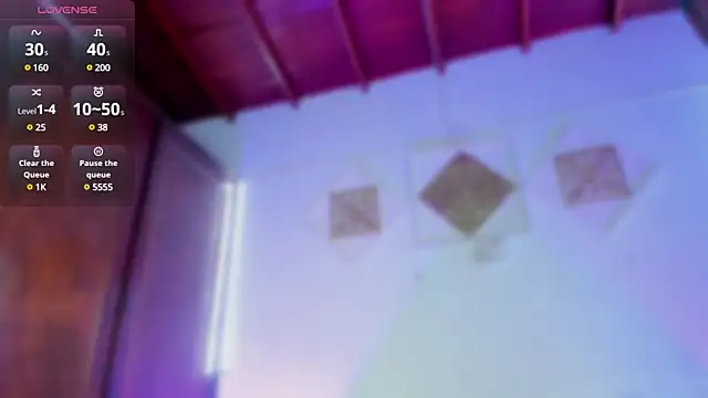 AdelineEvanss online show from December 20, 2024, 3:47 am