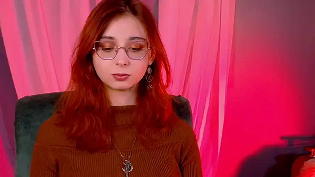 Orianna Fox online show from October 8, 2025, 2:14 pm