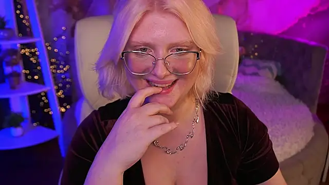 CoolTatis online show from March 27, 2026, 8:26 am