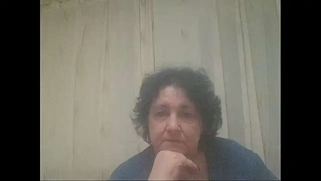 Snapshot of maturekorine chatting on September 24, 2025, 5:27 pm maturekorine online show from September 24, 2025, 5:27 pm