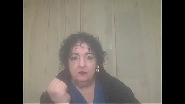 maturekorine online show from November 19, 2025, 6:52 pm