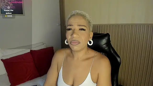 summer night  online show from March 13, 2026, 11:28 am