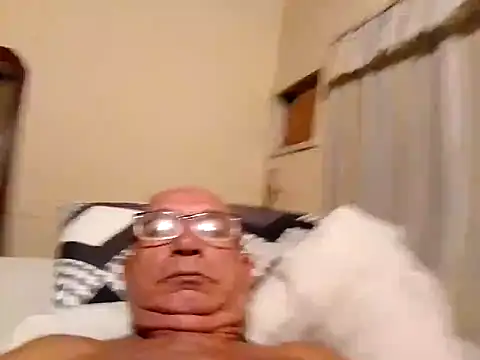 sincuenton24cmts online show from October 10, 2025, 2:32 am