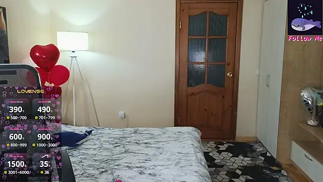 D0nna  online show from March 4, 2025, 3:55 am