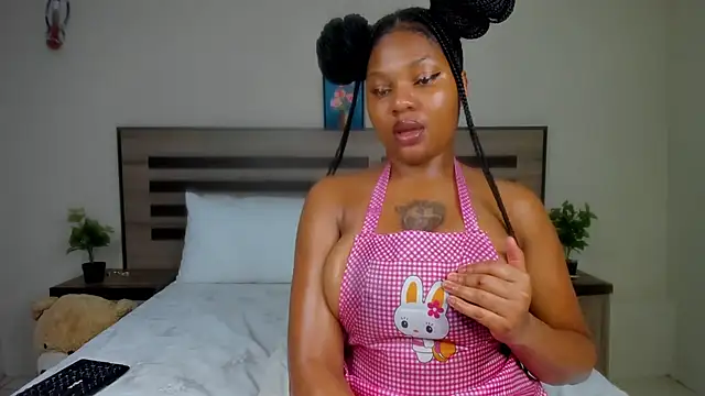 Renee-18 online show from December 11, 2024, 2:19 am