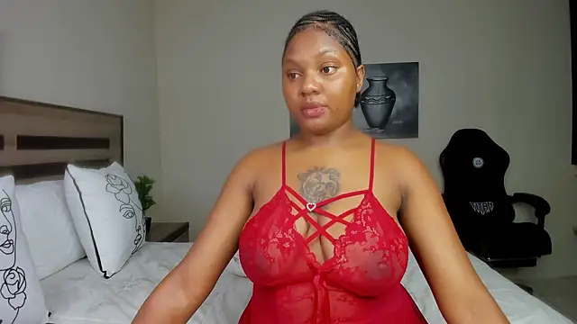 Renee-18 online show from February 12, 2025, 9:33 pm