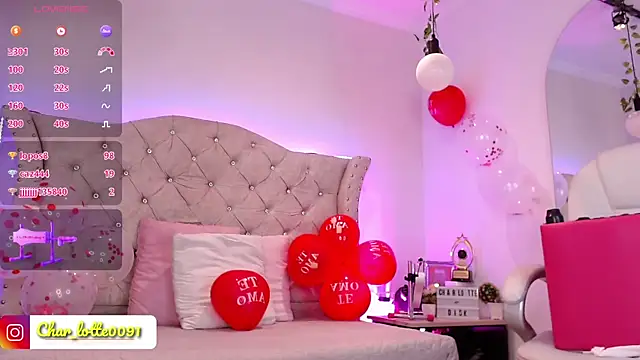 Charlotte Jones   online show from February 18, 2025, 5:21 pm