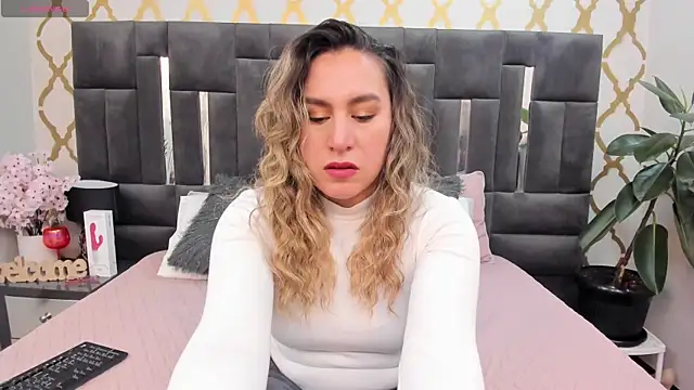 RubbyTaylor online show from July 15, 2026, 3:06 pm