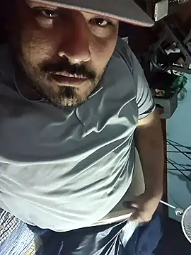 GILBERTHOR92 online show from November 15, 2025, 11:29 am