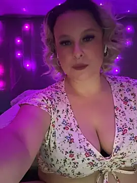 GinAnnTonic online show from December 14, 2024, 1:28 am