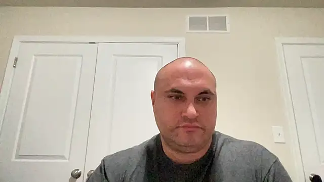 SluggishChase99 online show from December 3, 2024, 3:41 am