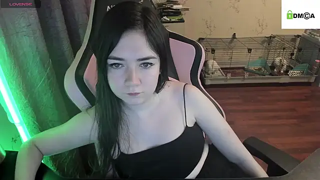 Crazy forest fairy online show from March 6, 2025, 2:19 am