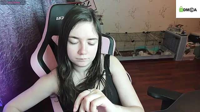 Crazy forest fairy online show from November 5, 2025, 10:21 pm