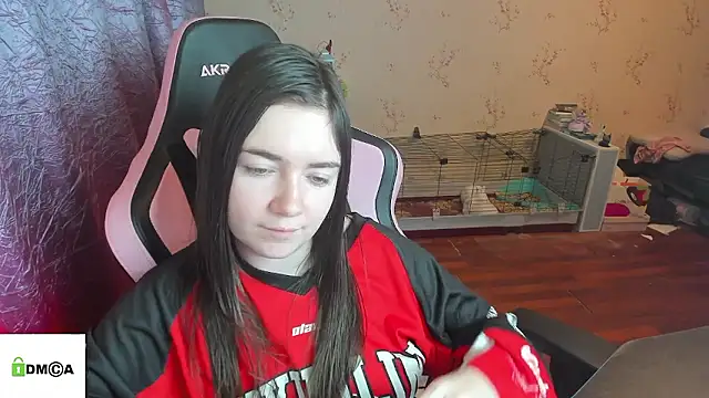 Crazy forest fairy online show from January 13, 2026, 4:40 am