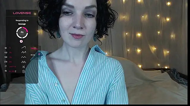 TinaWince online show from December 19, 2024, 8:13 am