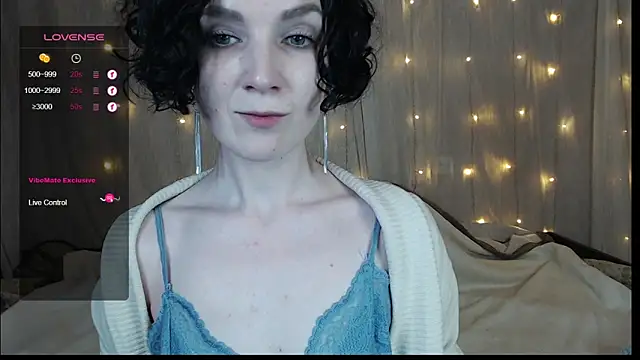 TinaWince online show from January 5, 2025, 8:00 am