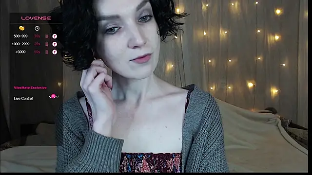 TinaWince online show from January 10, 2025, 5:05 am